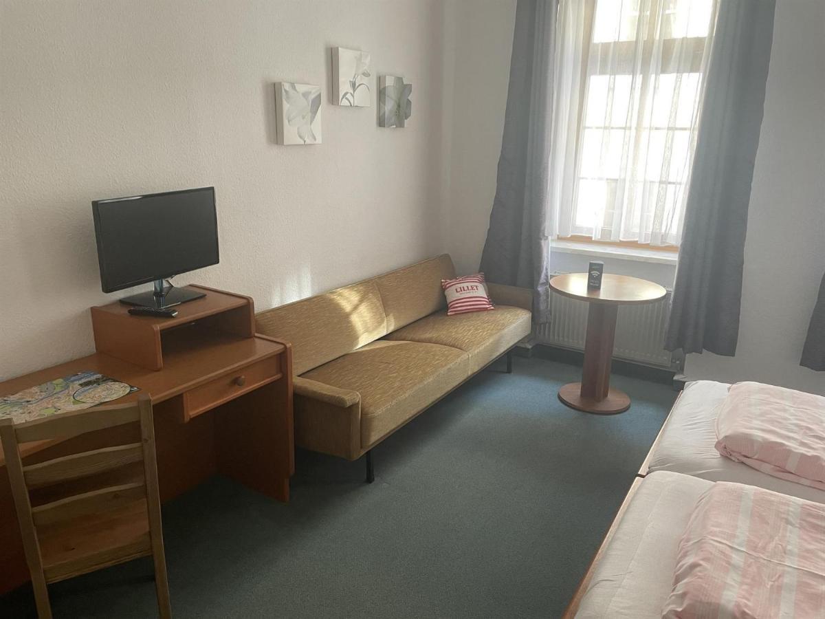 Altes Brauhaus Hotel Weißenfels Eksteriør billede
